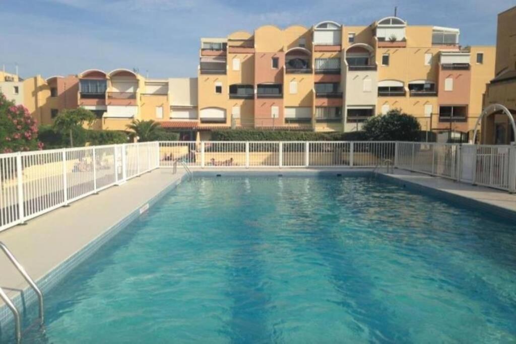 Mer Veilleuse Gruissan - Clim - Piscine Exterior foto